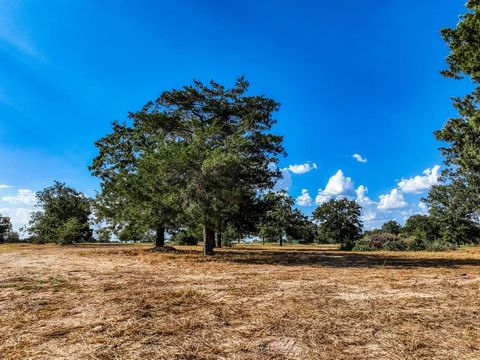 Vacant Land For Sale - 120 Feder Way<br/> West Point, TX 78963