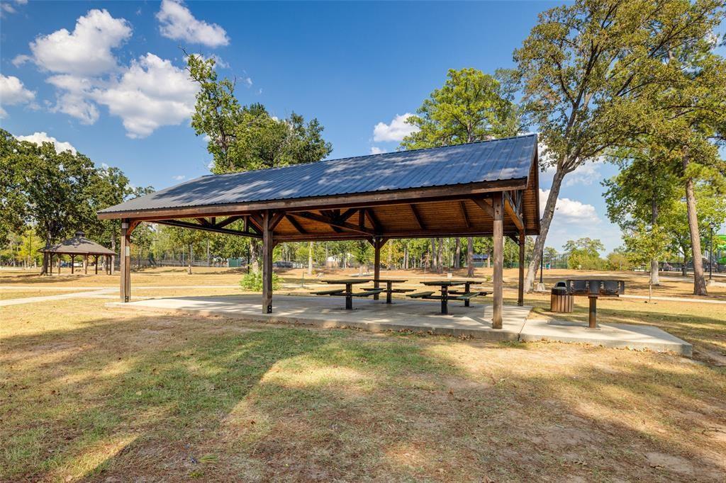 2507 Ruffed Grouse Court, Conroe, Texas image 14