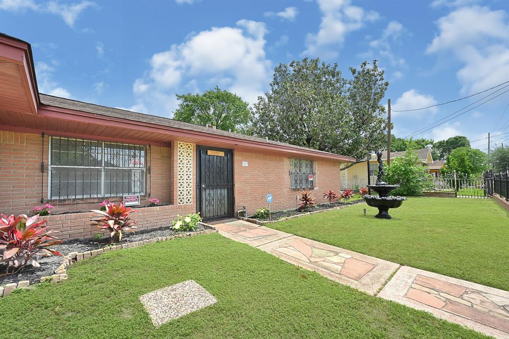 7007 Avenue F, Houston, Texas image 1