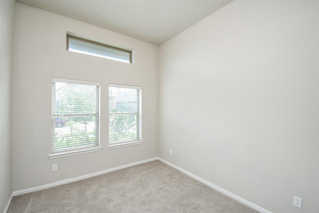 1931 Waters Branch Drive, Missouri City, Texas image 24