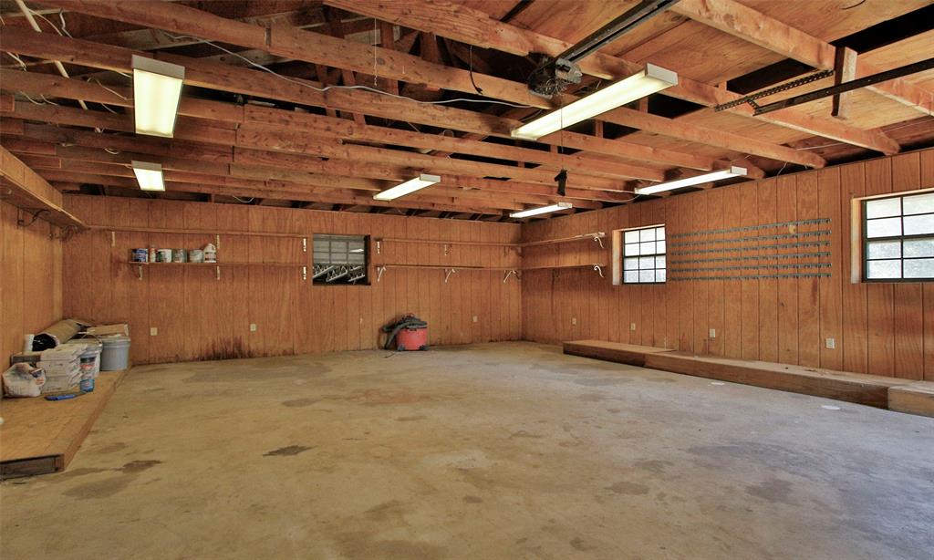 3706 County Road 409, Navasota, Texas image 32
