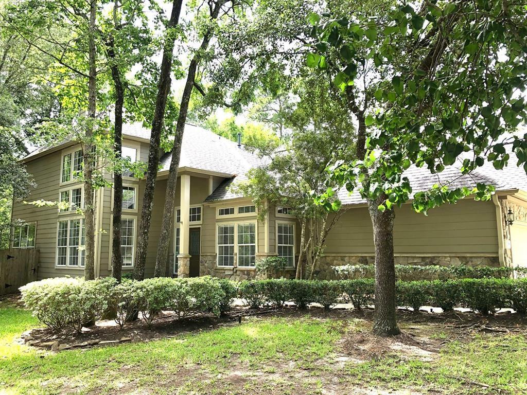 198 N Valley Oaks Cir Circle, The Woodlands, Texas image 2