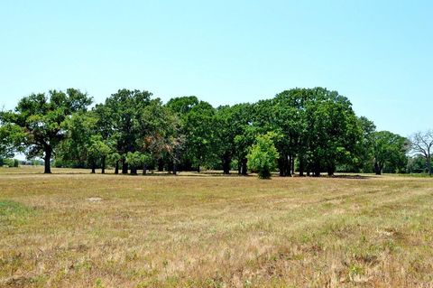 A home in Navasota