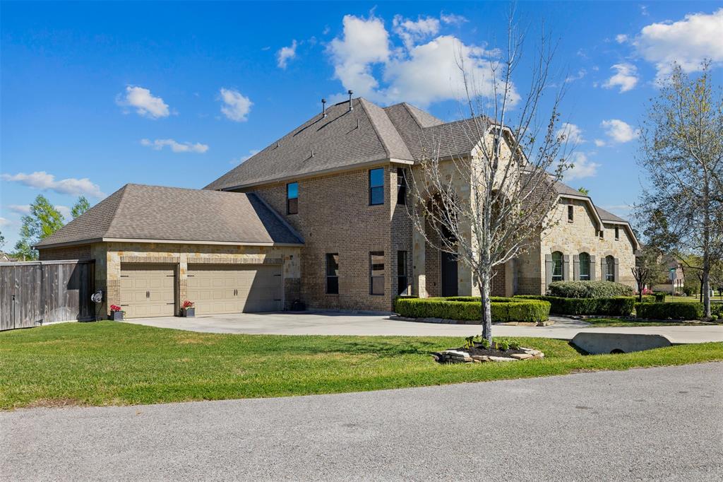 12606 Mostyn Court, Magnolia, Texas image 1