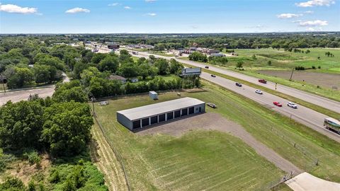 Photo of 9250 Hwy 290 E, Chappell Hill, TX 77426 (MLS # 97470101) Photo of 9250 Hwy 290 E, Chappell Hill, TX 77426 (MLS # 97470101)