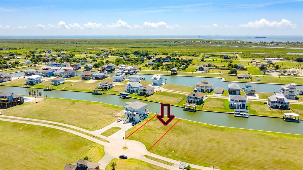 1912 Laguna Harbor Estate Boulevard, Port Bolivar, Texas image 3