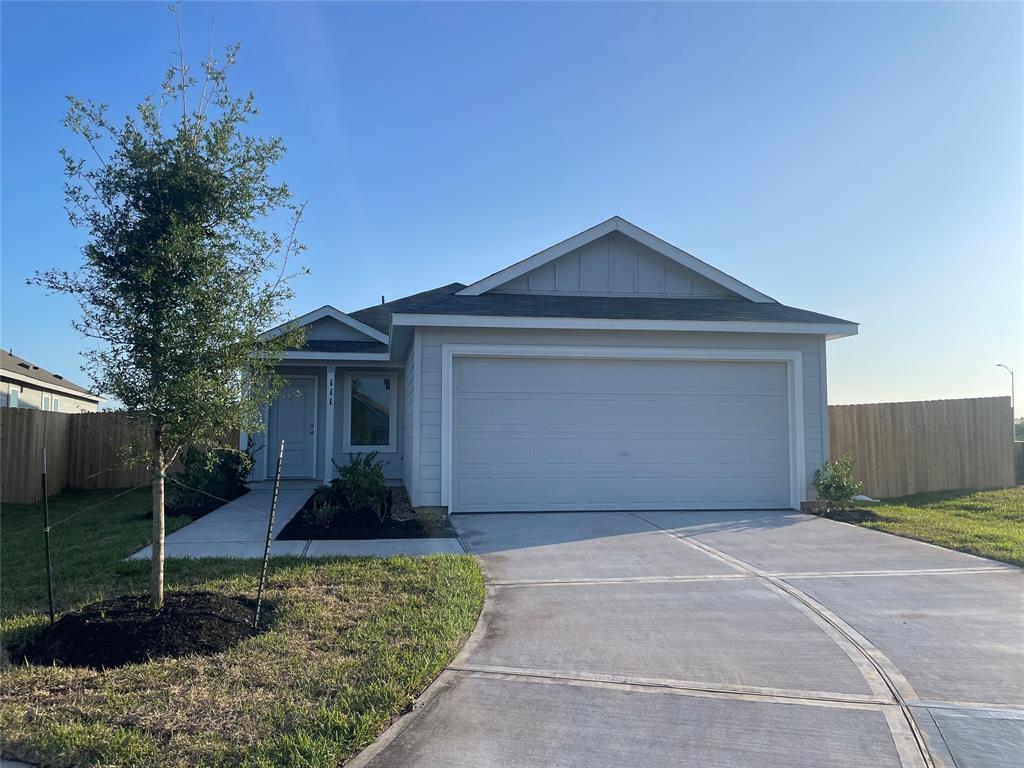 315 Brandi Drive, Wharton, Texas image 1