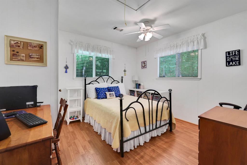 1251 Lakeview Estates Drive, Coldspring, Texas image 20