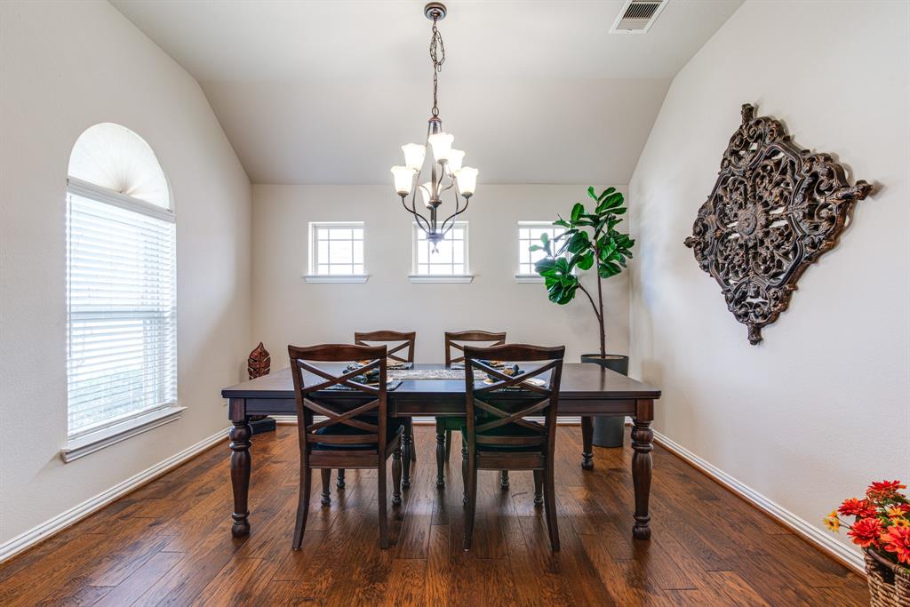 1415 Nacogdoches Valley Drive, League City, Texas image 4