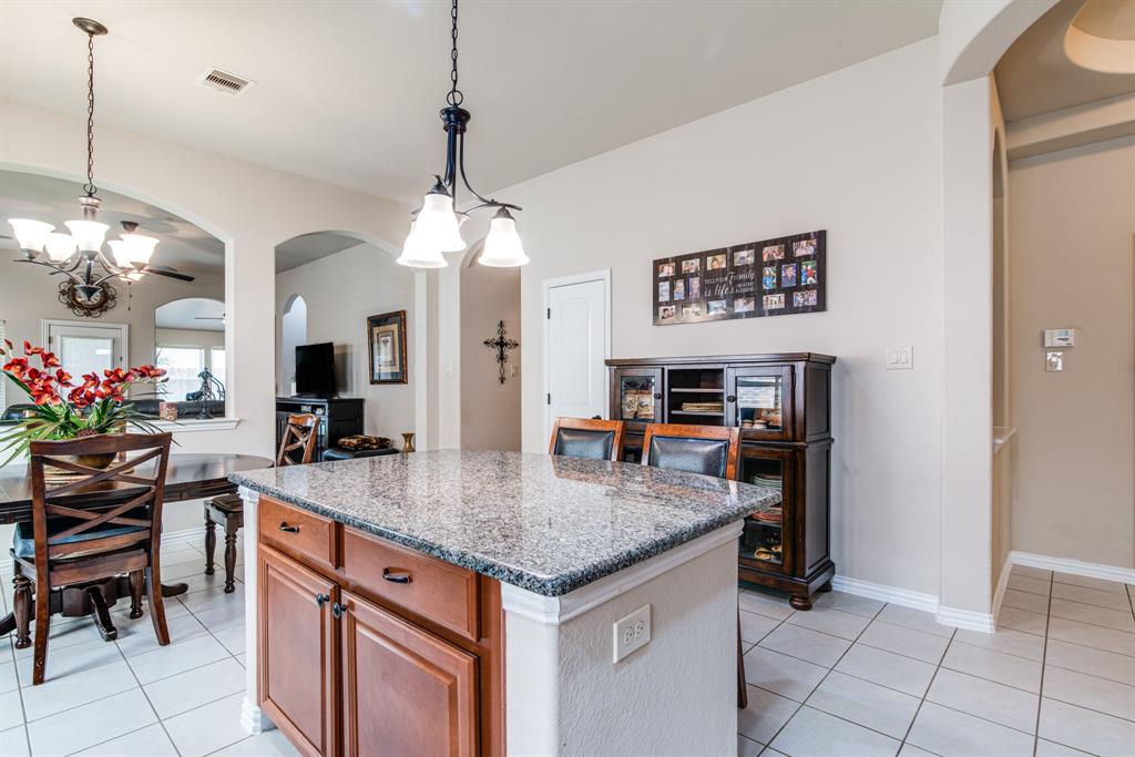 1415 Nacogdoches Valley Drive, League City, Texas image 8