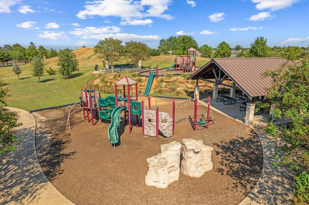 21226 Echo Manor Drive, Hockley, Texas image 28