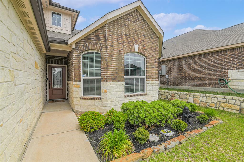 21226 Echo Manor Drive, Hockley, Texas image 3
