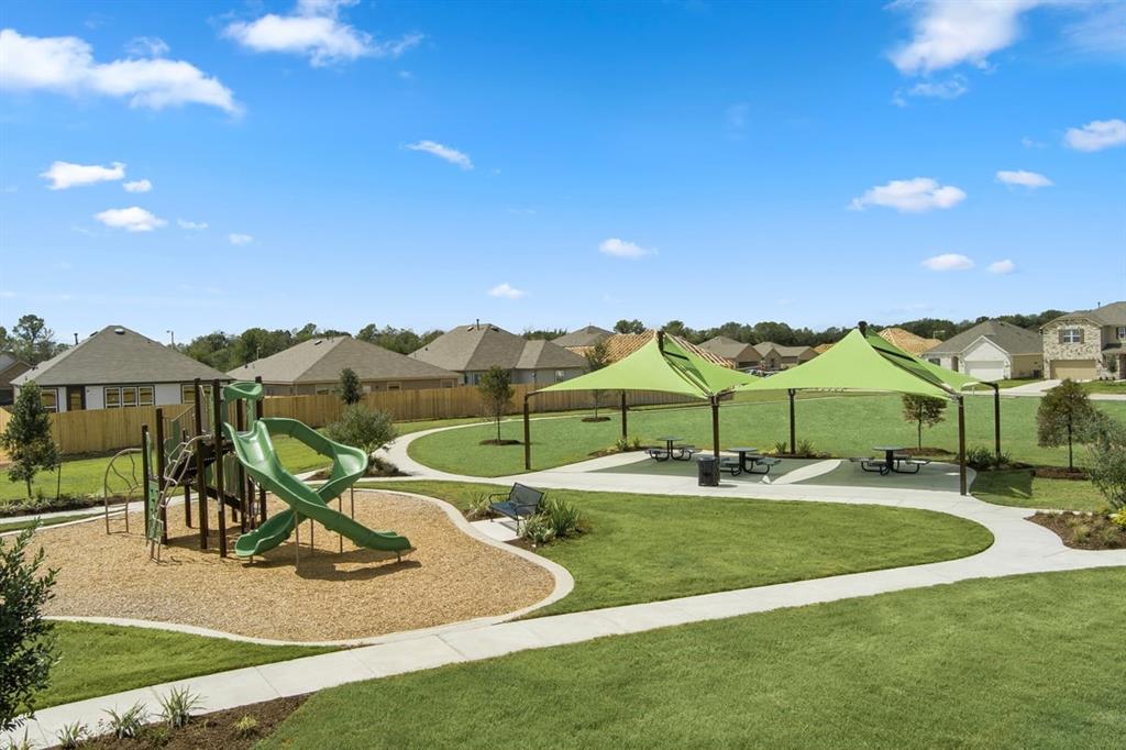 820 Imperial Loop, Alvin, Texas image 6
