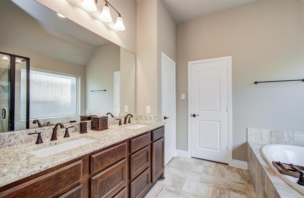 2335 Mayfield Trail Court, League City, Texas image 23