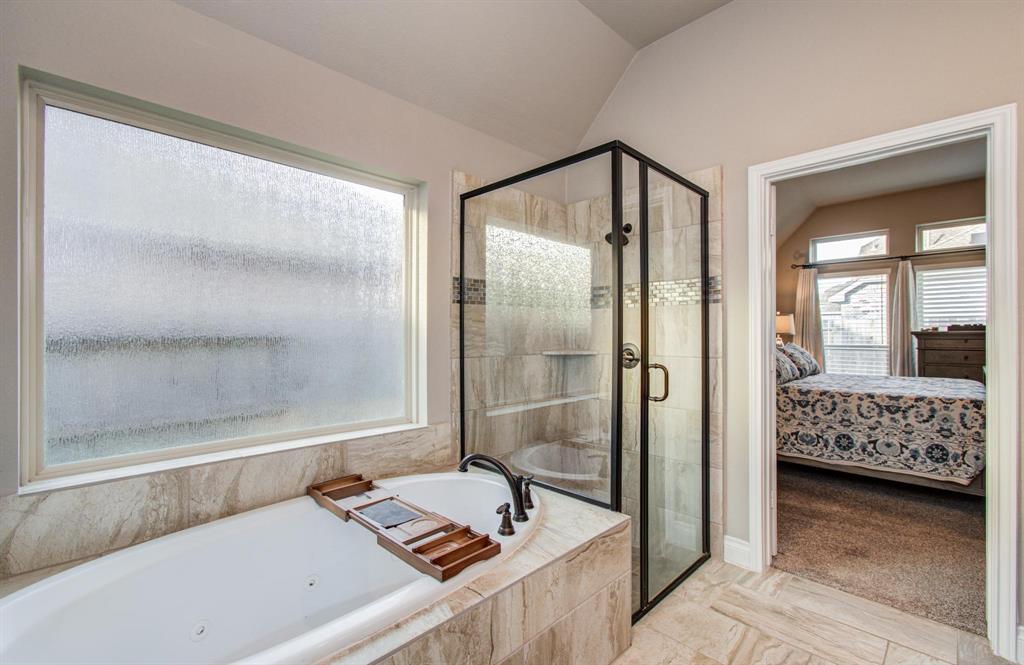 2335 Mayfield Trail Court, League City, Texas image 24