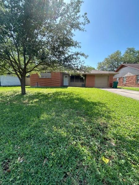 2118 Cherry Street Lane, Pasadena, Texas image 1