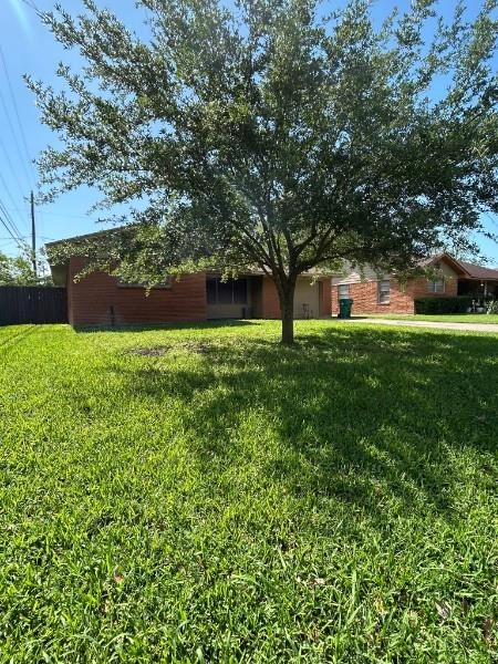2118 Cherry Street Lane, Pasadena, Texas image 14