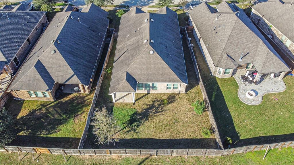 3422 Lake Court, Iowa Colony, Texas image 3