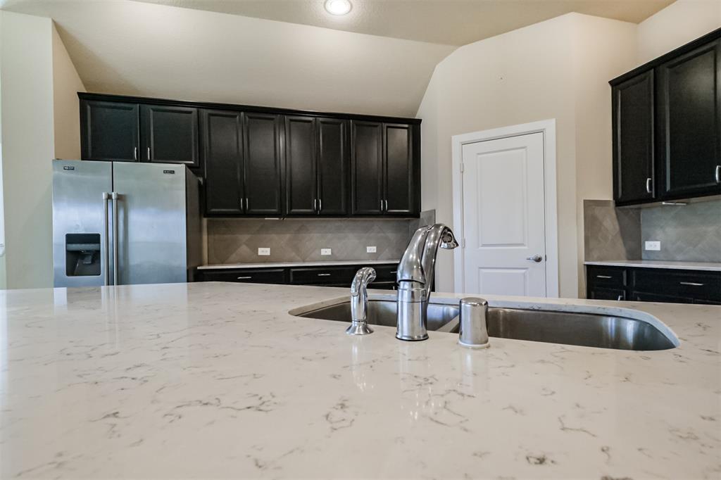 3422 Lake Court, Iowa Colony, Texas image 11
