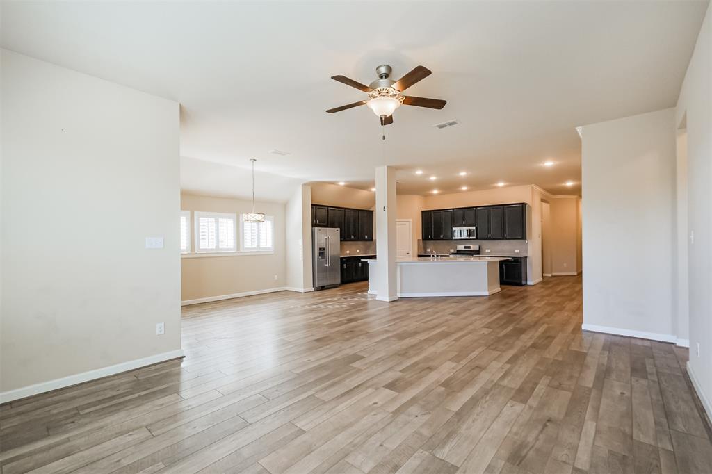 3422 Lake Court, Iowa Colony, Texas image 6
