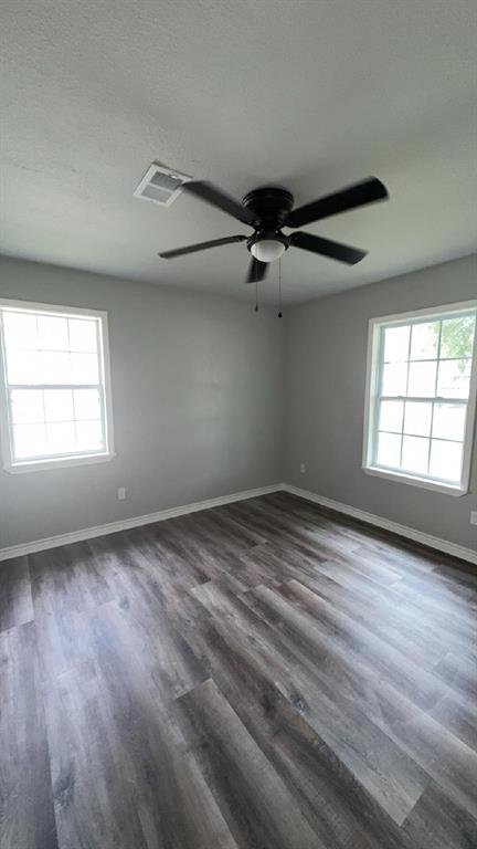 2923 Avenue L, Nederland, Texas image 13