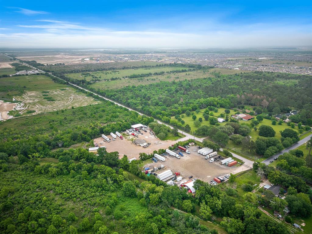 6403 Katy Hockley Cut Off Road, Katy, Texas image 7
