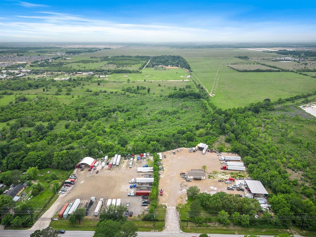 6403 Katy Hockley Cut Off Road, Katy, Texas image 8