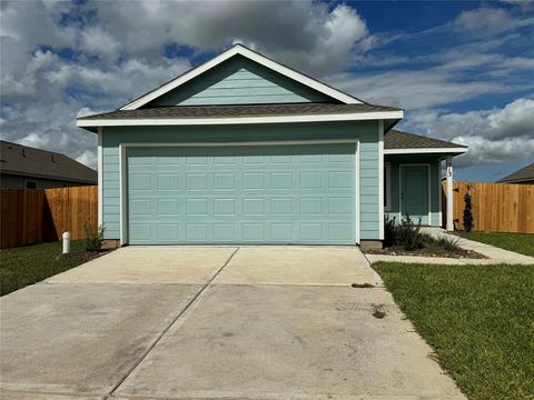 A home in Angleton