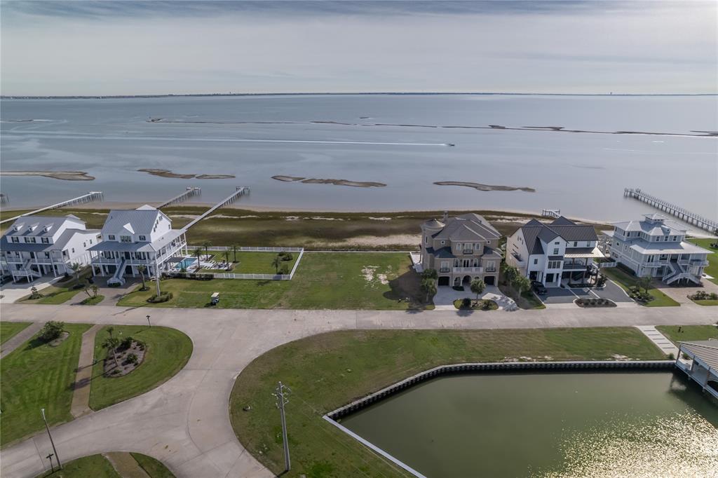 13 Water Key, Hitchcock, Texas image 39