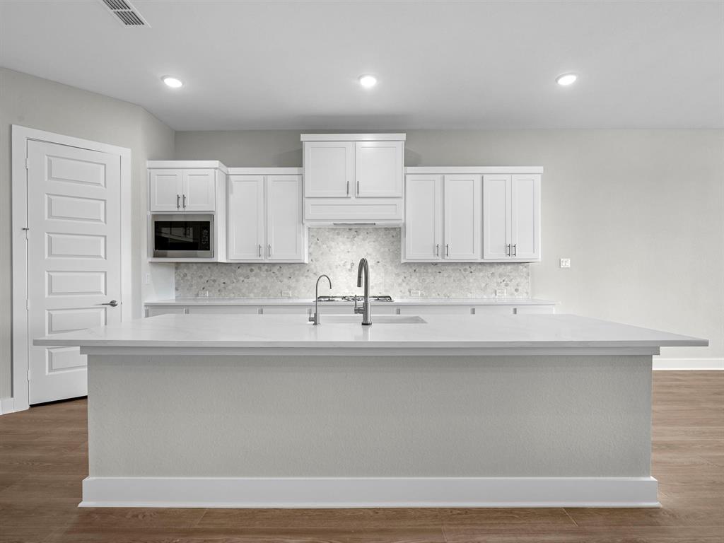 14135 Sacra View Road, Cypress, Texas image 3
