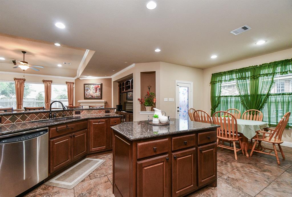 28030 Sugarside Glen Drive, Katy, Texas image 15