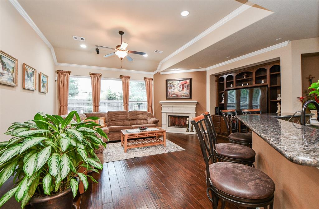 28030 Sugarside Glen Drive, Katy, Texas image 11