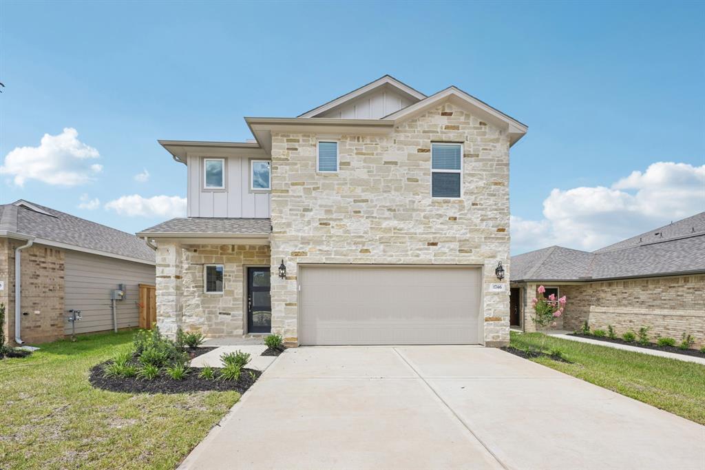 1746 Cayden Oak Lane