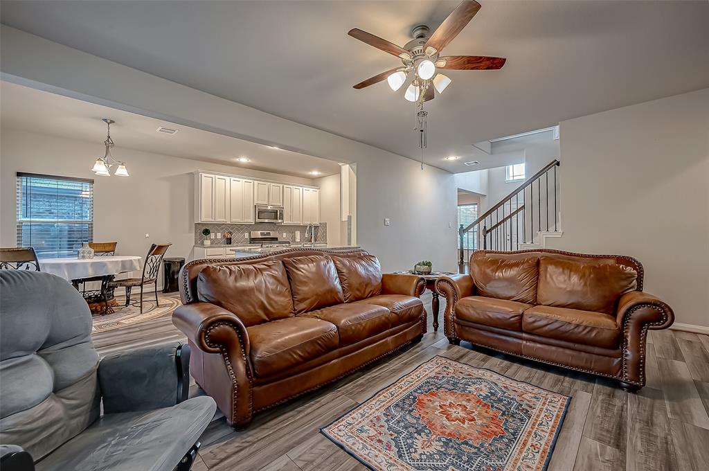 15055 Meadow Glen, Conroe, Texas image 9