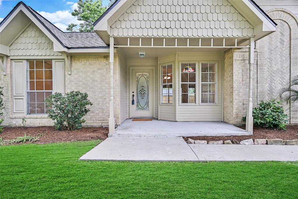 812 Sandringham Drive
