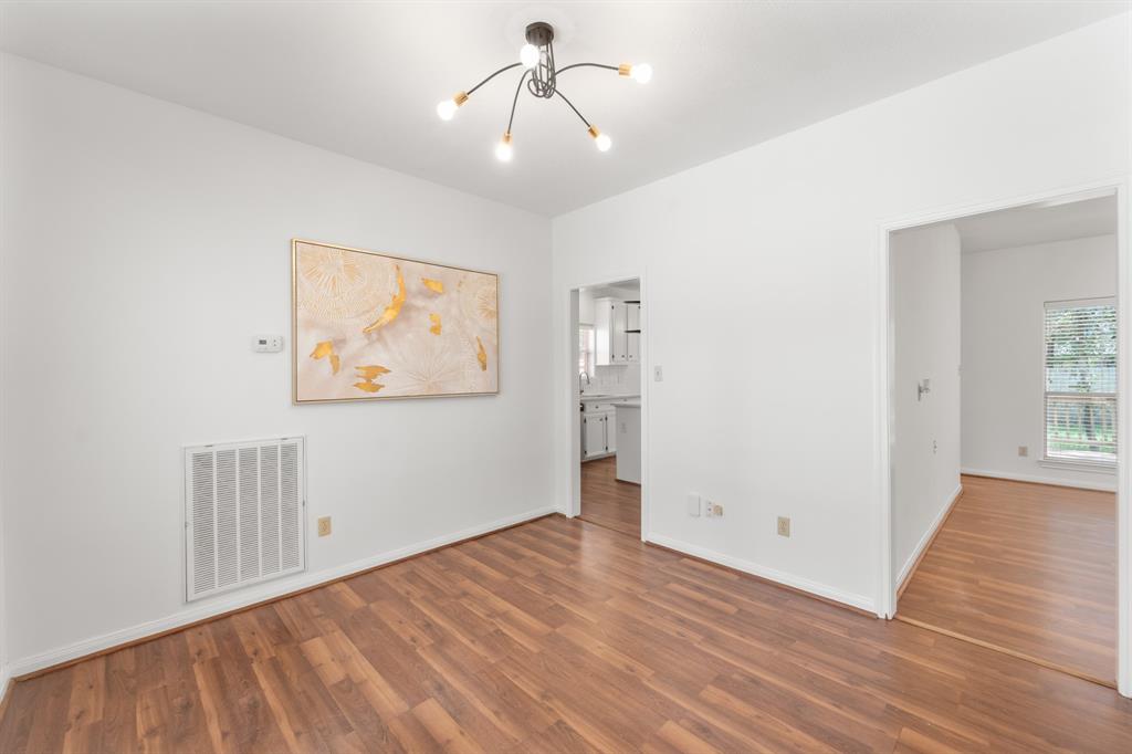 3322 Willowbend Road
