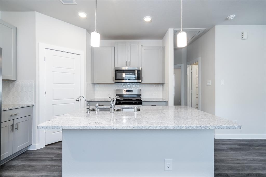 246 Shore Pointe Court
