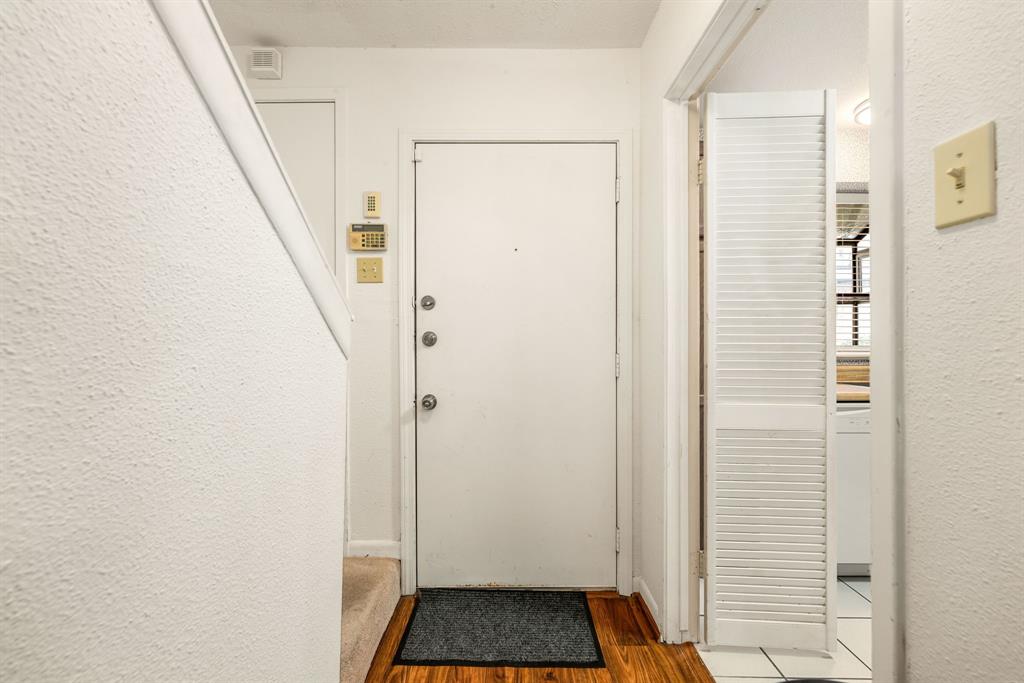 10001 Westpark Drive #19, Houston, Texas image 8