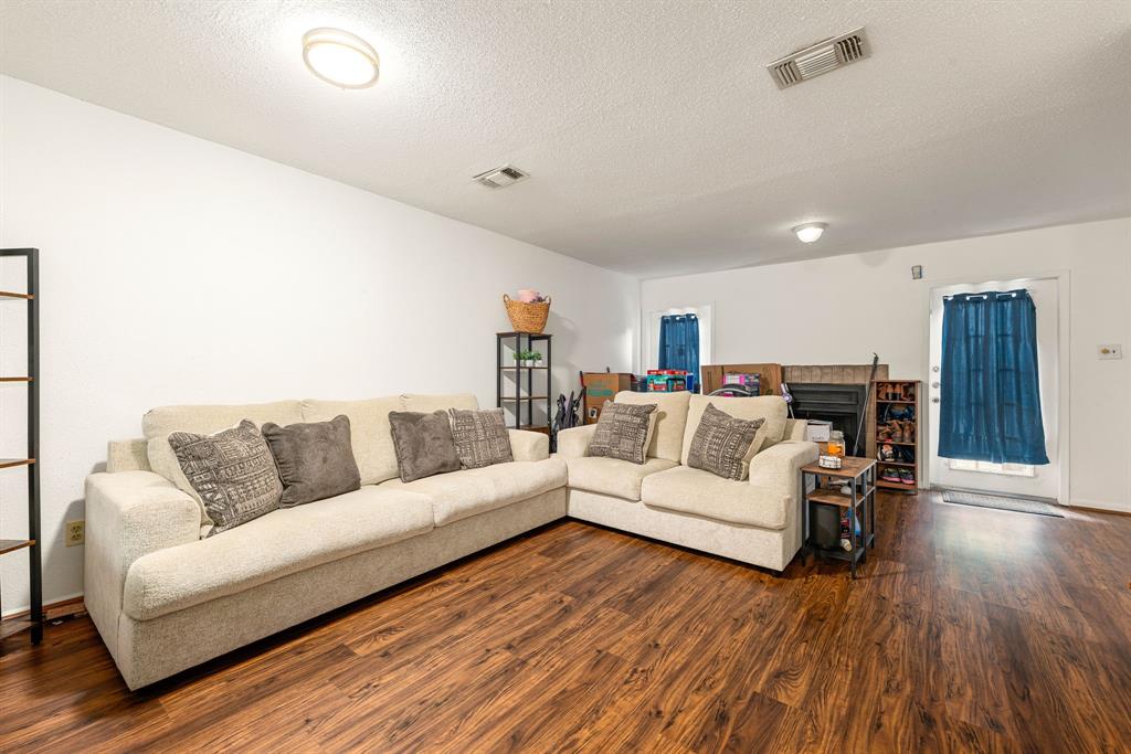 10001 Westpark Drive #19, Houston, Texas image 9