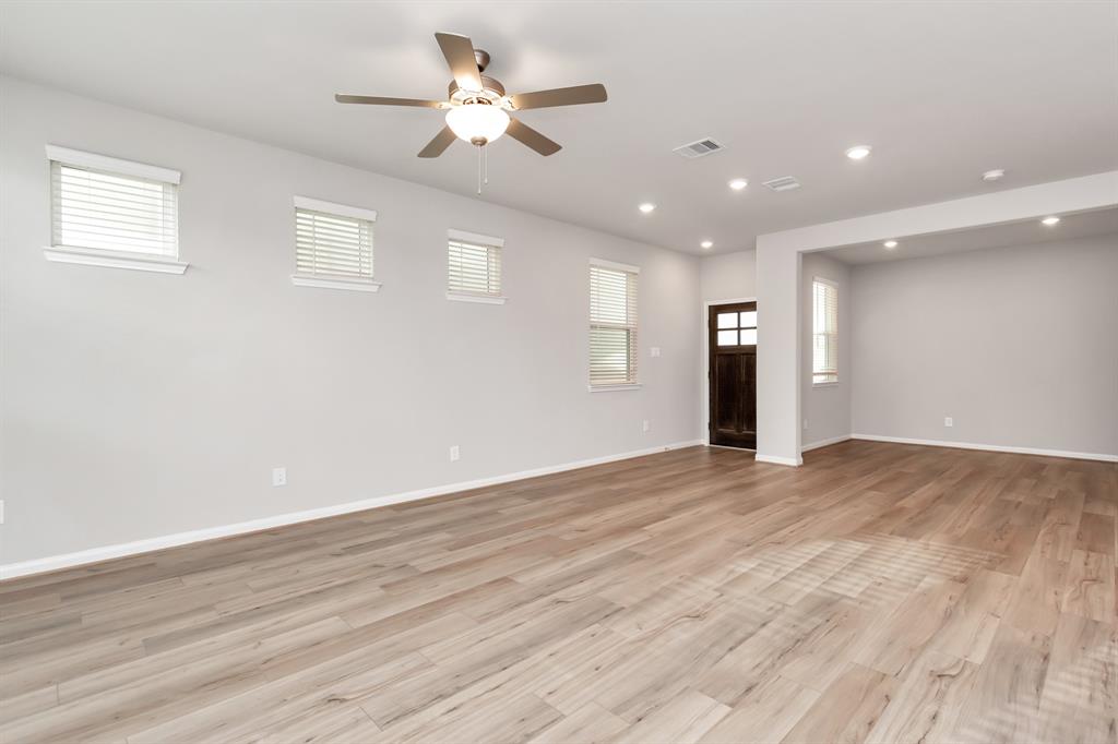 1526 Parkland Oak Drive, Houston, Texas image 5
