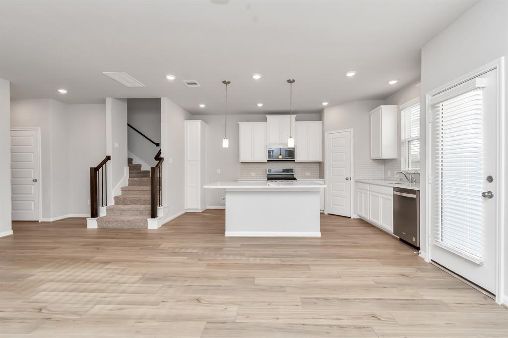 1526 Parkland Oak Drive, Houston, Texas image 9