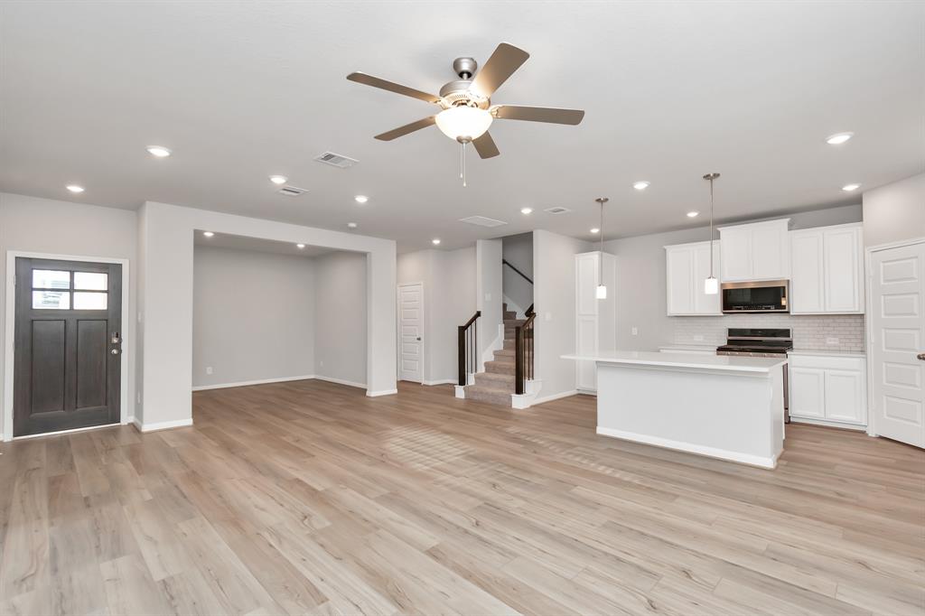 1526 Parkland Oak Drive, Houston, Texas image 6