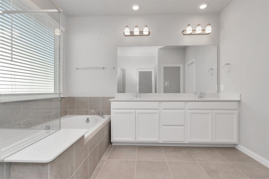 1526 Parkland Oak Drive, Houston, Texas image 21