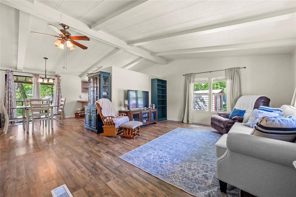 43 County Road 4013, Dayton, Texas image 10