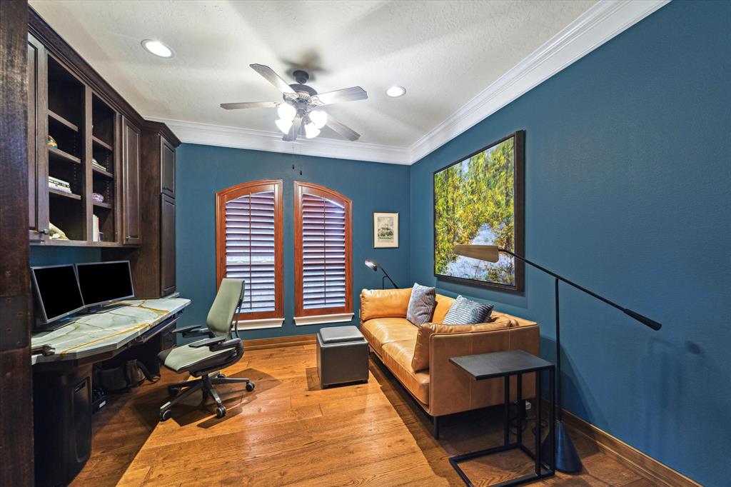1915 Silver Pond Court, Sugar Land, Texas image 14