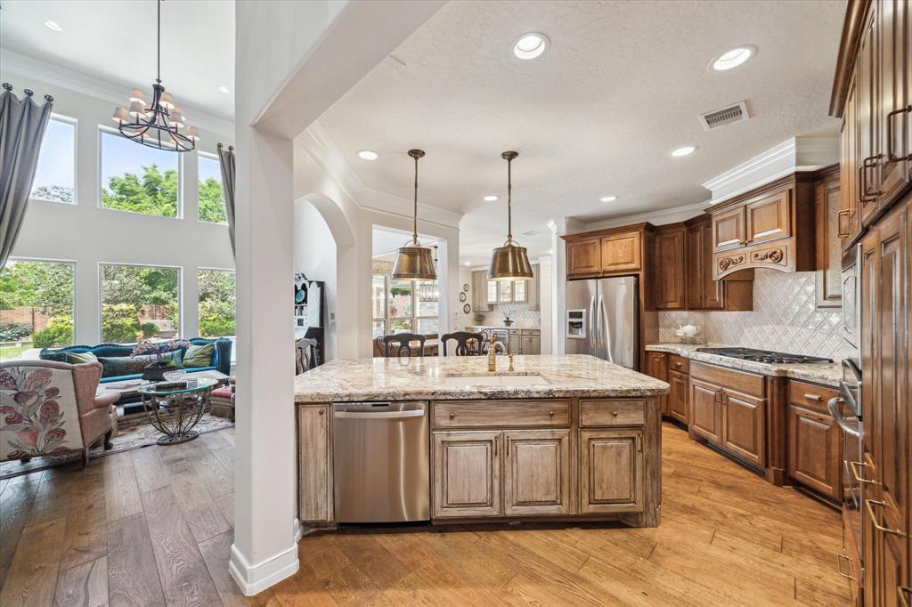 1915 Silver Pond Court, Sugar Land, Texas image 20