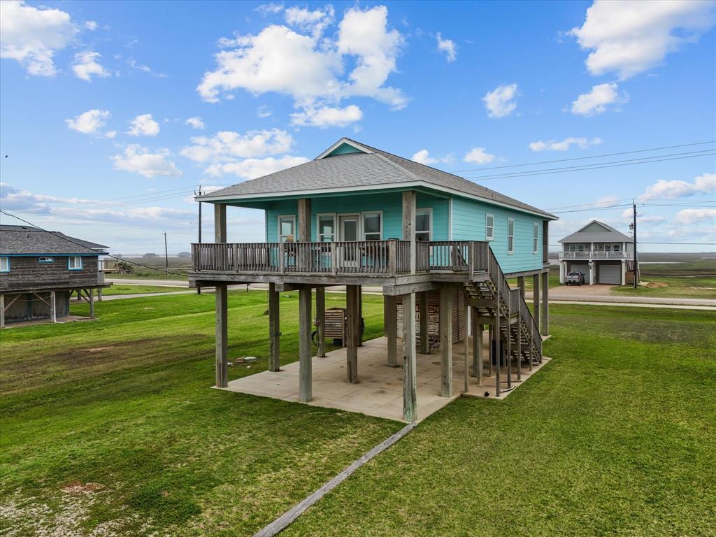 2709 Swan Court, Surfside Beach, Texas image 2