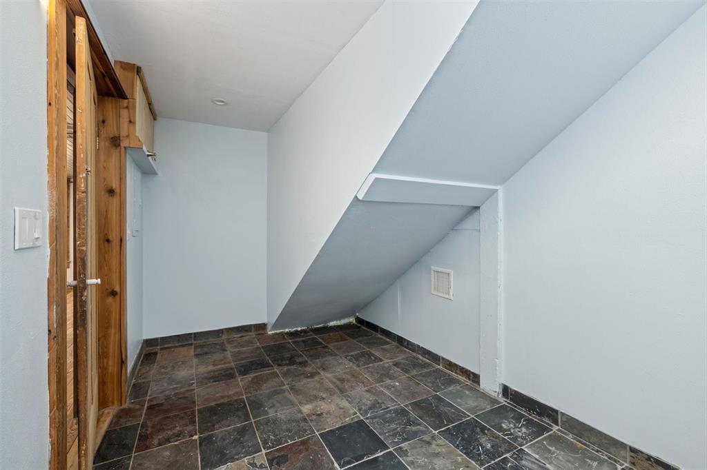 2023 Avenue O 1/2, Galveston, Texas image 18