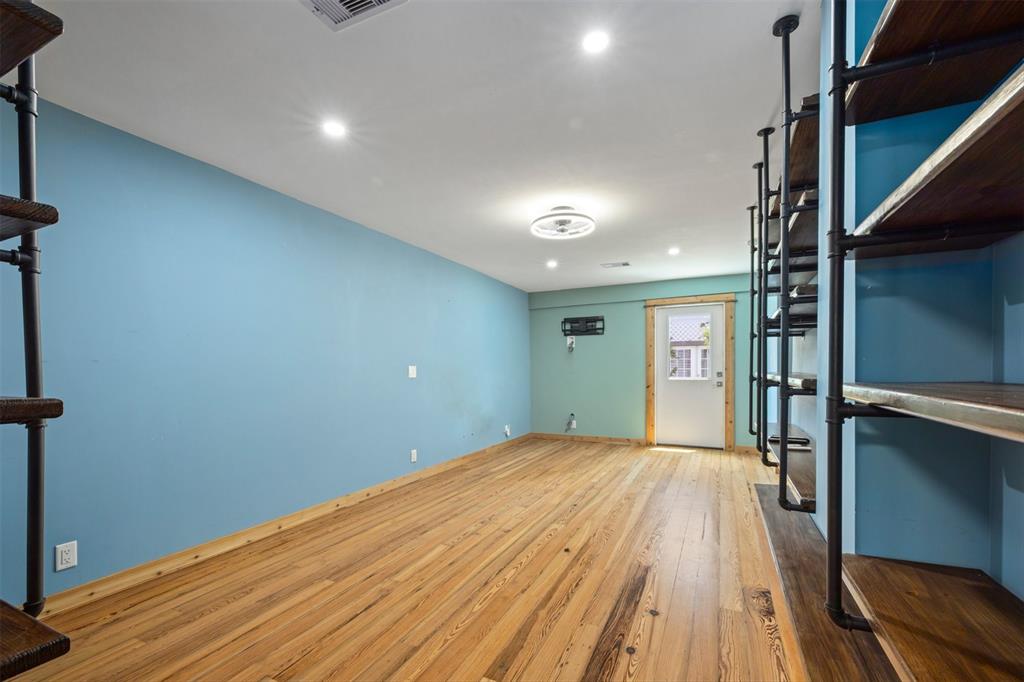 2023 Avenue O 1/2, Galveston, Texas image 19
