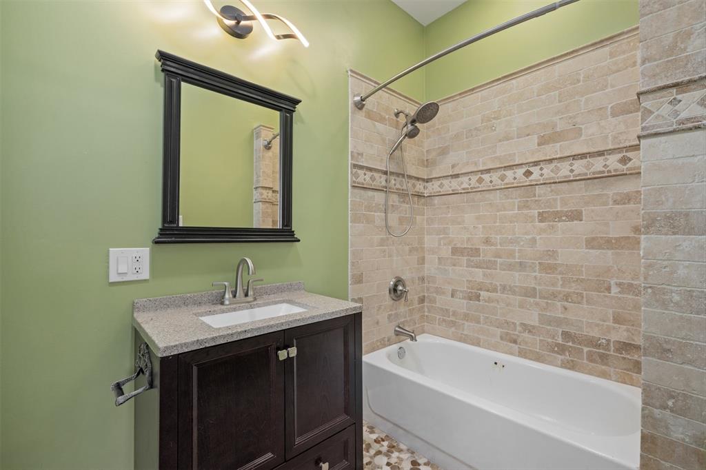2023 Avenue O 1/2, Galveston, Texas image 40